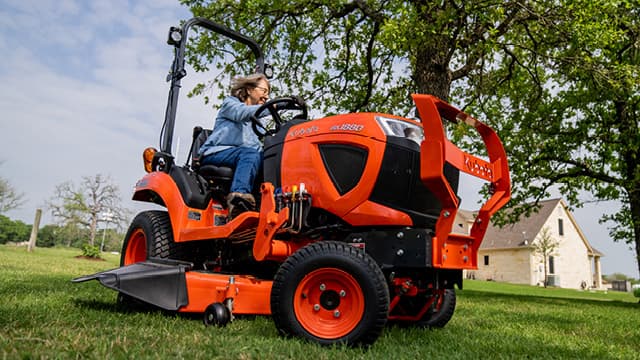 BX1880 Sub-Compact Tractor | Kubota Canada