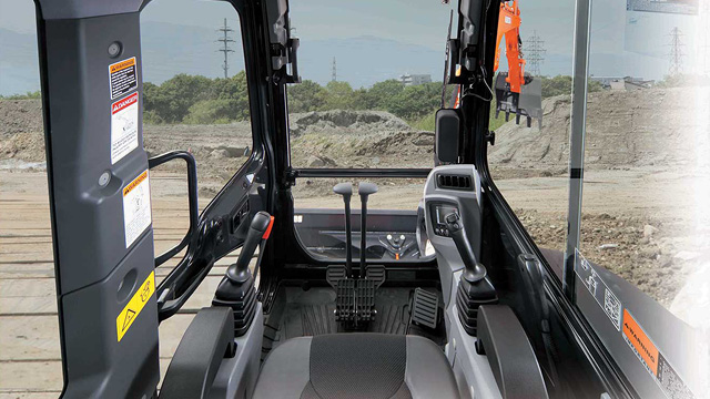 KX33様 Kubota KX033-4 Excavator – Kooy Brothers Lawn Equipment
